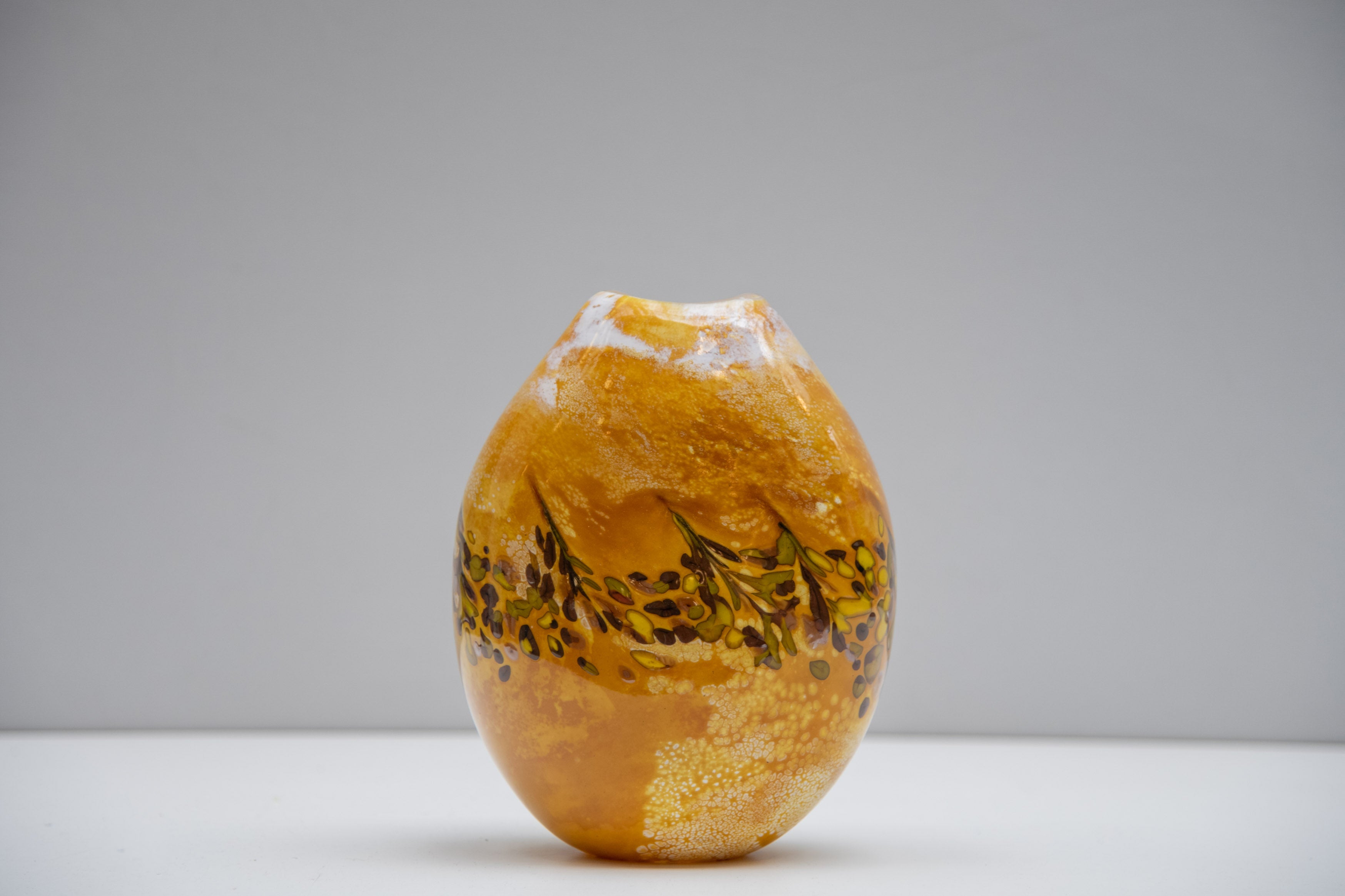 Amber yellow vase 